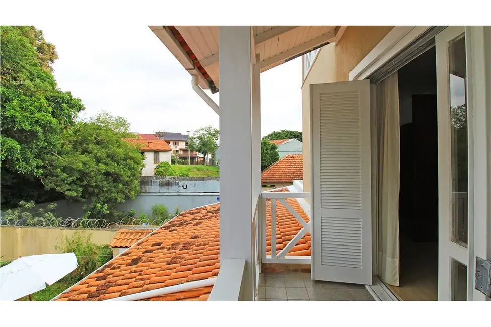 Foto 7 de Casa com 4 quartos à venda, 238m2 em Partenon, Porto Alegre - RS