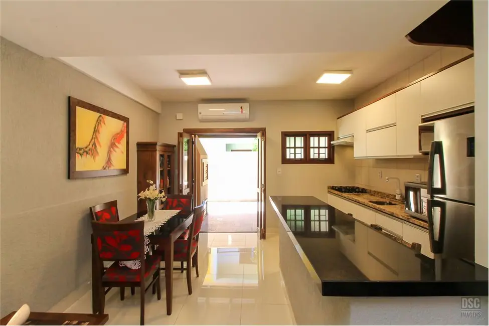 Foto 5 de Casa com 2 quartos à venda, 112m2 em Hípica, Porto Alegre - RS