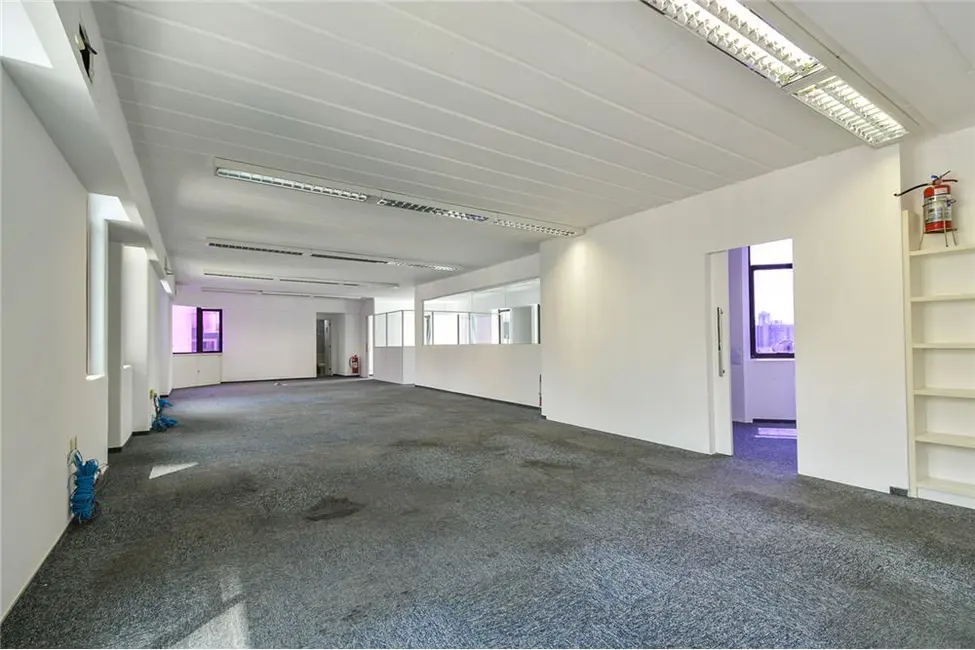 Foto 9 de Sala Comercial à venda, 216m2 em Cidade Monções, São Paulo - SP
