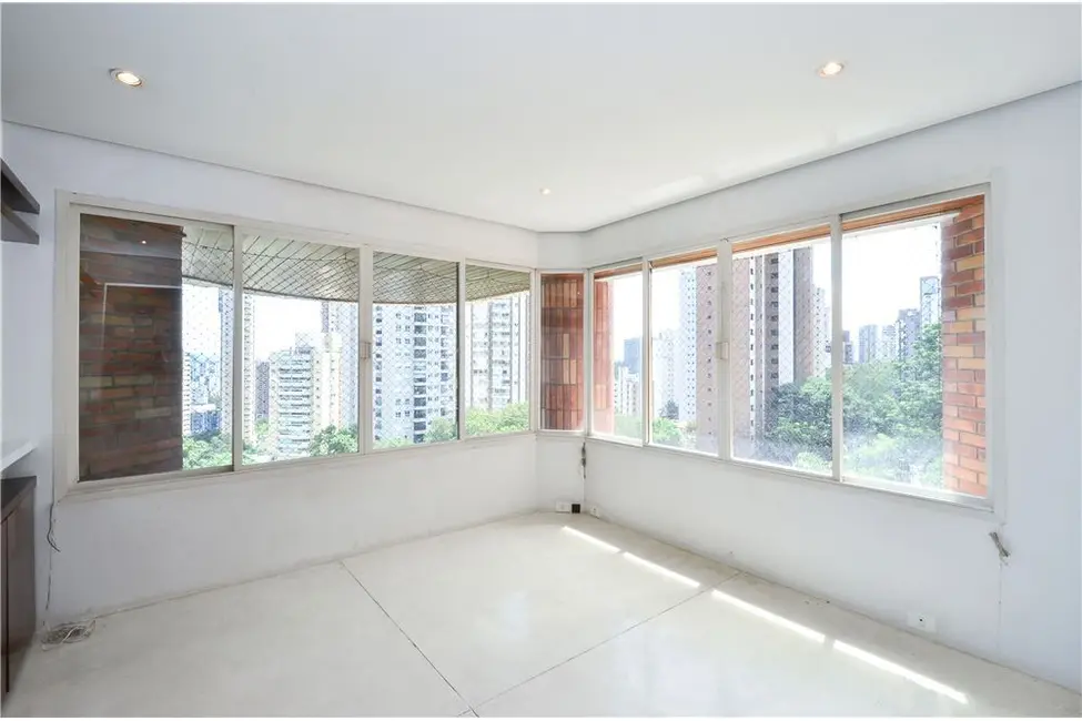Foto 5 de Apartamento com 3 quartos à venda, 236m2 em Morumbi, São Paulo - SP