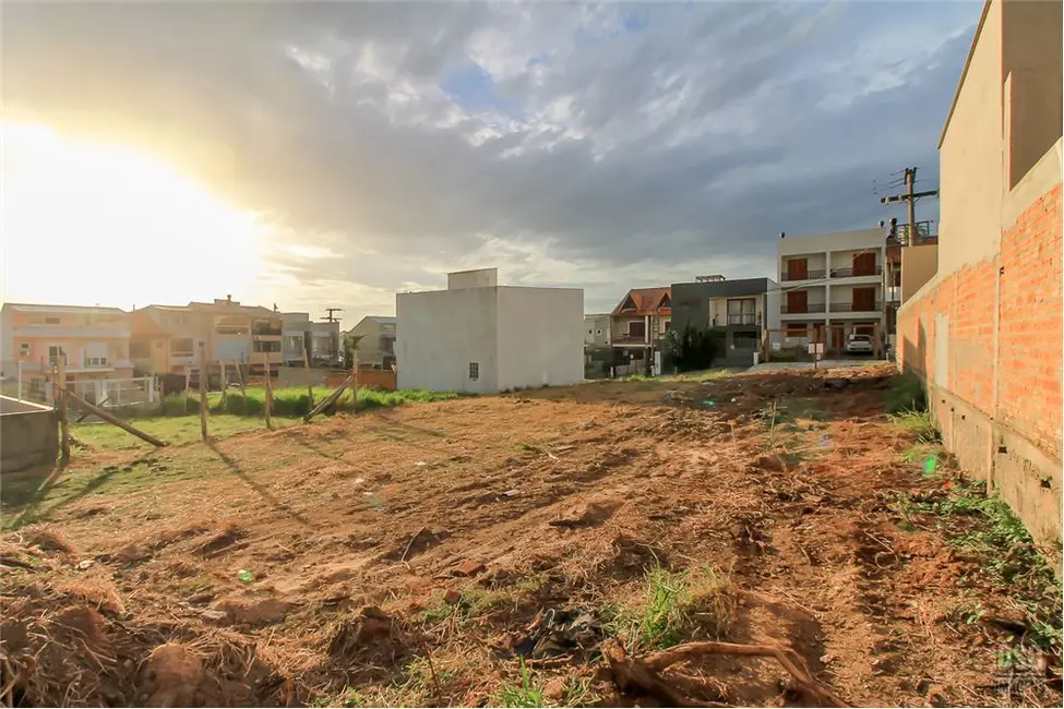 Foto 5 de Terreno / Lote à venda, 403m2 em Espírito Santo, Porto Alegre - RS