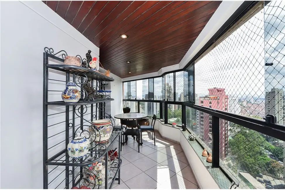 Apartamento com 4 quartos à venda, 241m2 em Vila Suzana, São Paulo - SP - imagem 5 Foto 5 de Apartamento com 4 quartos à venda, 241m2 em Vila Suzana, São Paulo - SP