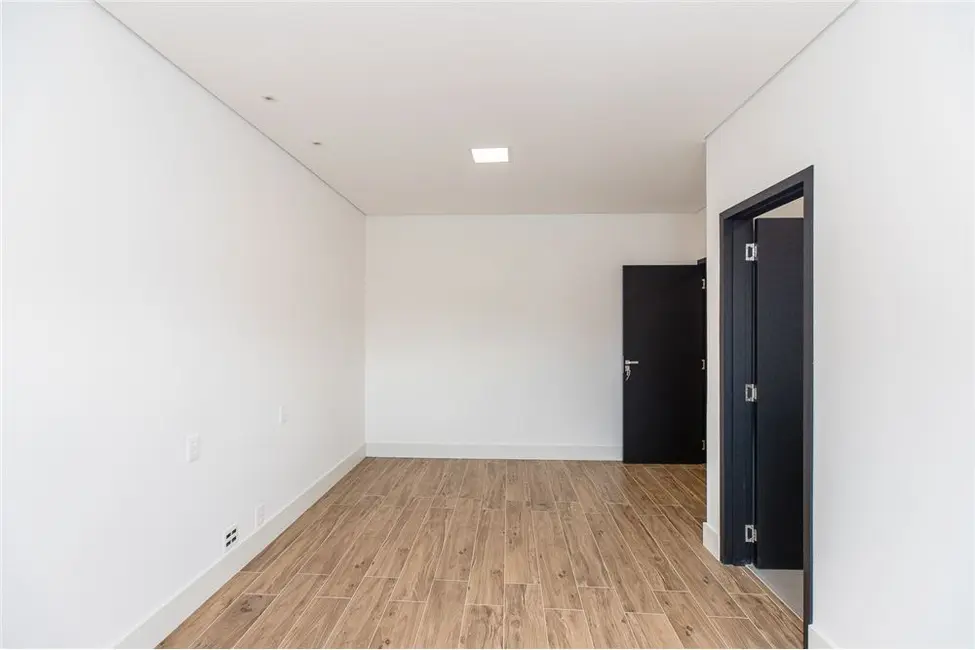 Foto 8 de Casa com 3 quartos à venda, 324m2 em Vila Monumento, São Paulo - SP