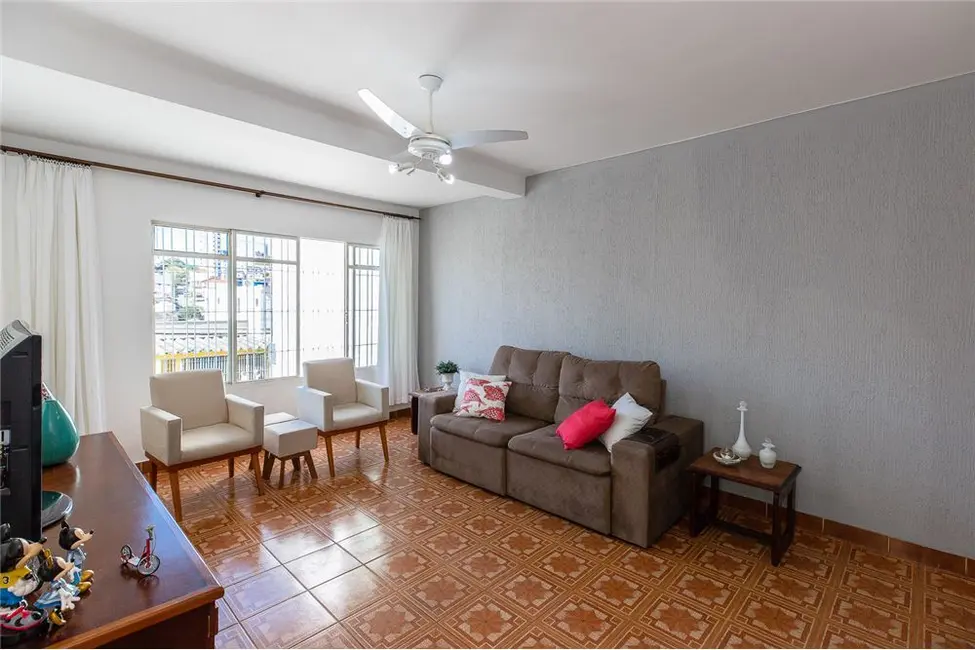 Foto 2 de Casa com 3 quartos à venda, 280m2 em Vila Ipojuca, São Paulo - SP