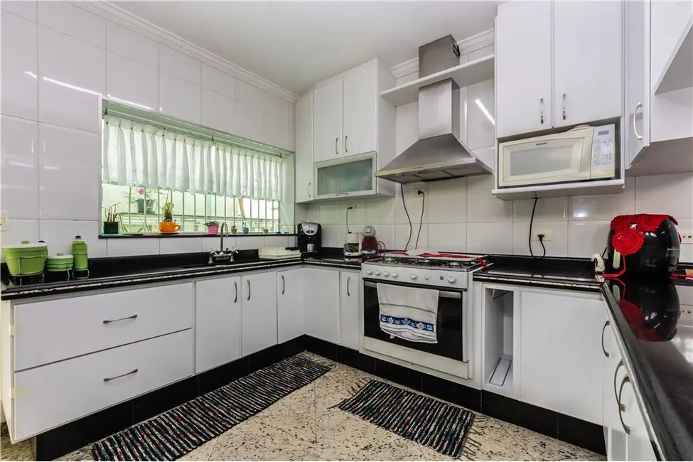 Foto 6 de Casa com 3 quartos à venda, 382m2 em Parque Sevilha, São Paulo - SP