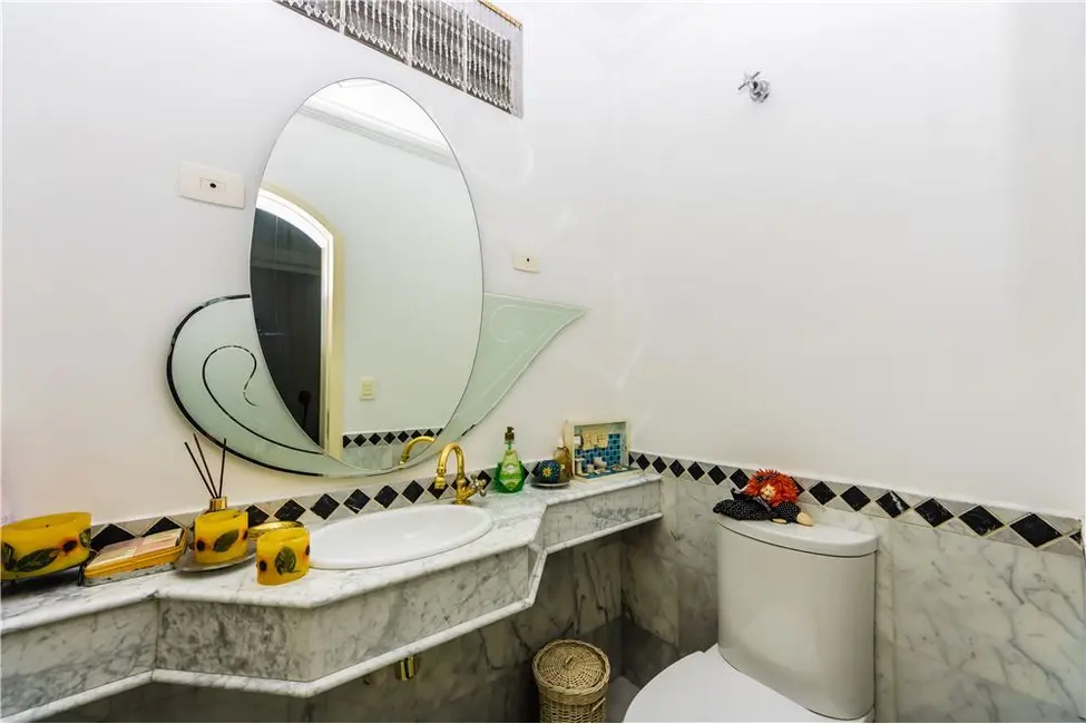 Foto 3 de Casa com 3 quartos à venda, 382m2 em Parque Sevilha, São Paulo - SP