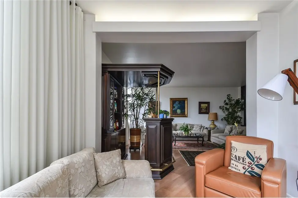 Apartamento com 3 quartos à venda, 220m2 em Bela Vista, São Paulo - SP - imagem 7 Foto 7 de Apartamento com 3 quartos à venda, 220m2 em Bela Vista, São Paulo - SP