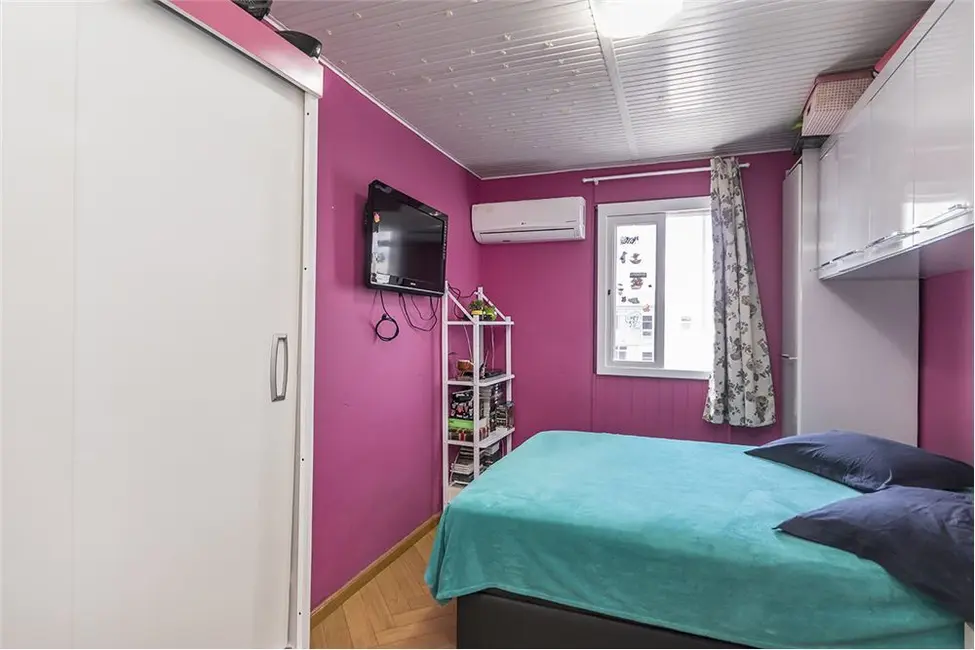 Foto 4 de Apartamento com 2 quartos à venda, 59m2 em Humaitá, Porto Alegre - RS