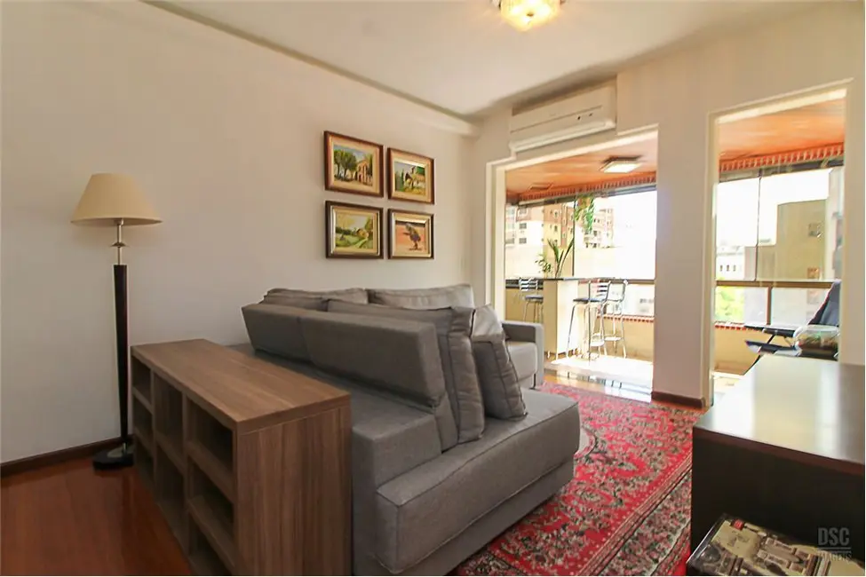 Apartamento com 3 quartos à venda, 101m2 em Menino Deus, Porto Alegre - RS - imagem 6 Foto 6 de Apartamento com 3 quartos à venda, 101m2 em Menino Deus, Porto Alegre - RS