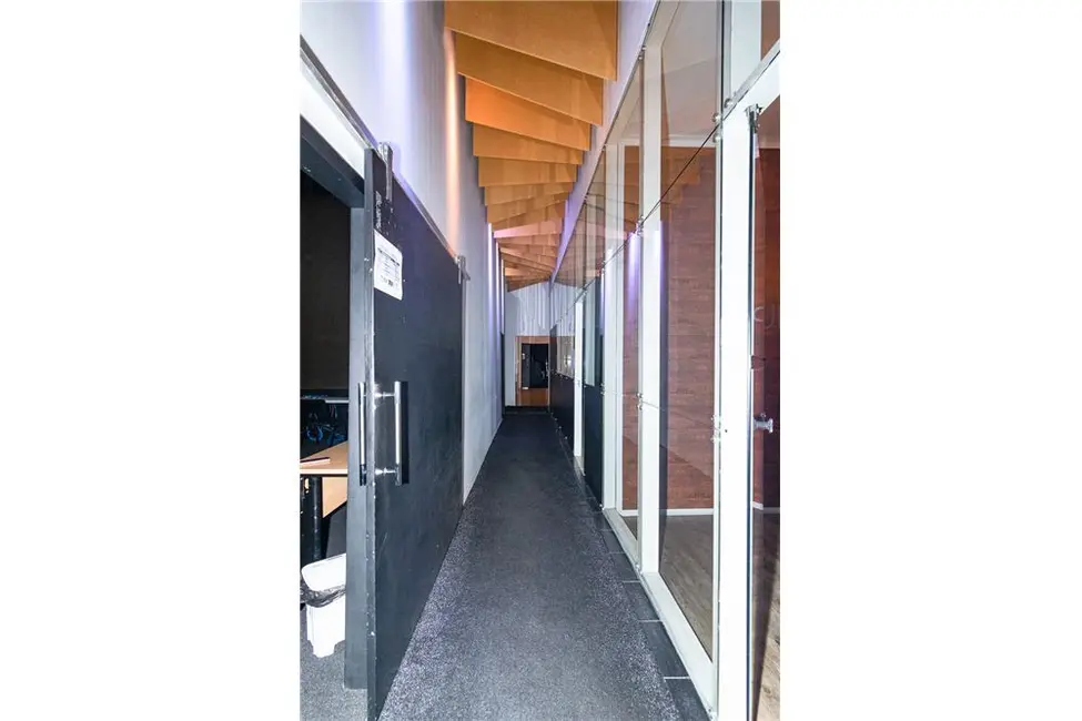 Loja à venda, 1200m2 em Belenzinho, São Paulo - SP - imagem 5 Foto 5 de Loja à venda, 1200m2 em Belenzinho, São Paulo - SP