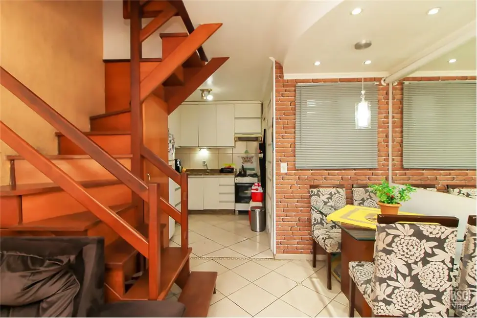 Foto 1 de Casa com 2 quartos à venda, 81m2 em Camaquã, Porto Alegre - RS