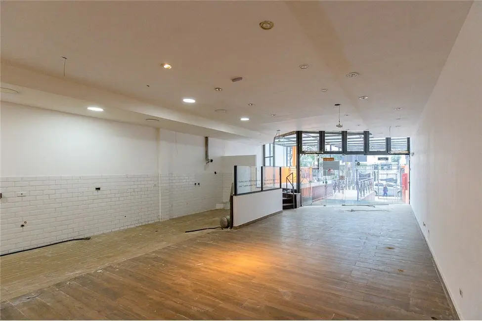 Casa com 8 quartos à venda, 1130m2 em Higienópolis, São Paulo - SP - imagem 4 Foto 4 de Casa com 8 quartos à venda, 1130m2 em Higienópolis, São Paulo - SP