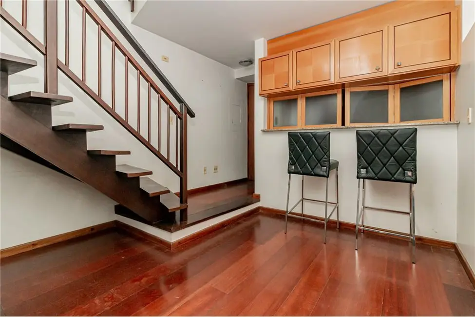 Foto 3 de Apartamento com 2 quartos à venda, 95m2 em Bela Vista, Porto Alegre - RS