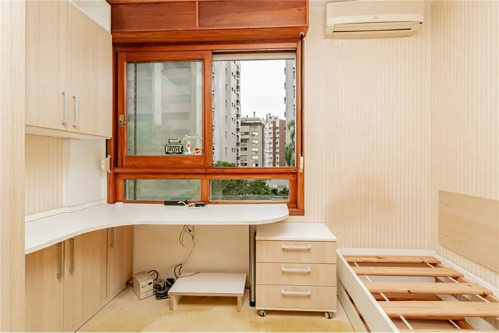 Foto 9 de Apartamento com 2 quartos à venda, 95m2 em Bela Vista, Porto Alegre - RS