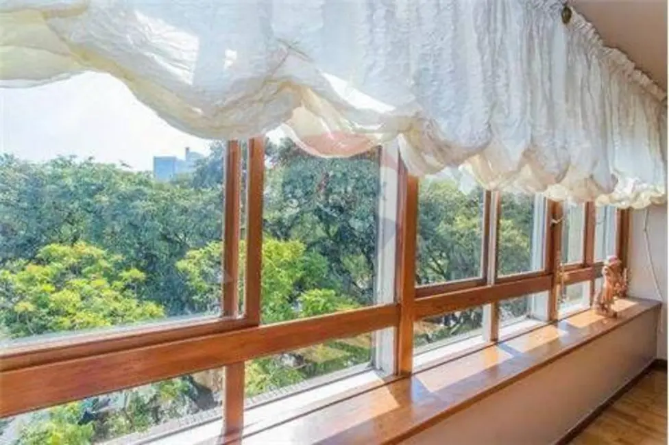 Foto 8 de Apartamento com 3 quartos à venda, 234m2 em Farroupilha, Porto Alegre - RS