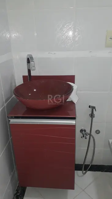 Apartamento com 2 quartos à venda, 58m2 em Praia de Belas, Porto Alegre - RS - imagem 7 Foto 7 de Apartamento com 2 quartos à venda, 58m2 em Praia de Belas, Porto Alegre - RS
