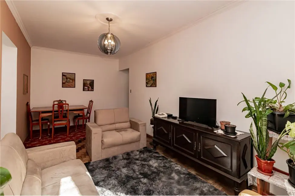 Apartamento com 4 quartos à venda, 104m2 em Menino Deus, Porto Alegre - RS - imagem 3 Foto 3 de Apartamento com 4 quartos à venda, 104m2 em Menino Deus, Porto Alegre - RS