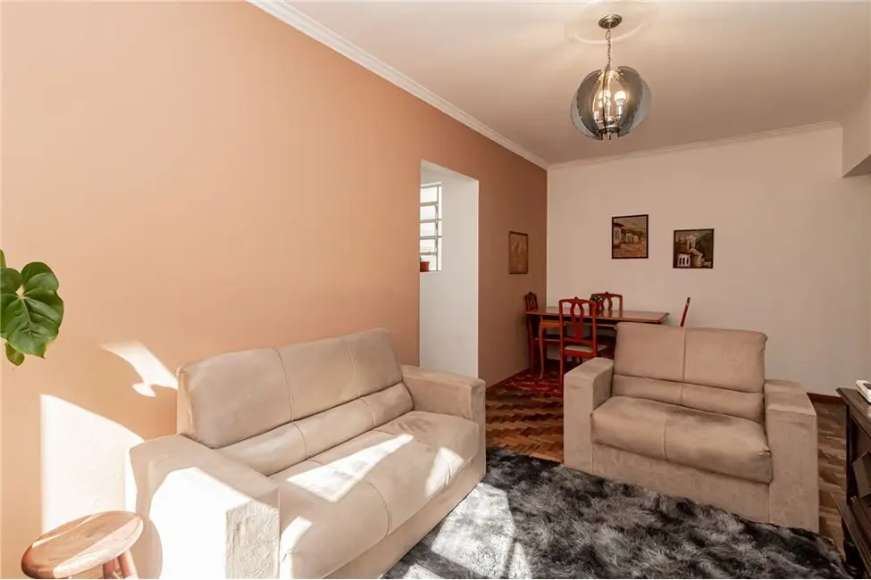 Apartamento com 4 quartos à venda, 104m2 em Menino Deus, Porto Alegre - RS - imagem 4 Foto 4 de Apartamento com 4 quartos à venda, 104m2 em Menino Deus, Porto Alegre - RS