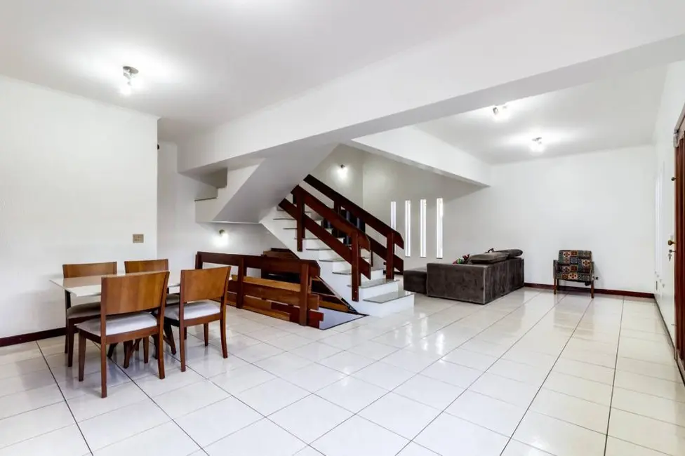 Casa com 3 quartos à venda, 271m2 em Vila Marte, São Paulo - SP - imagem 4 Foto 4 de Casa com 3 quartos à venda, 271m2 em Vila Marte, São Paulo - SP