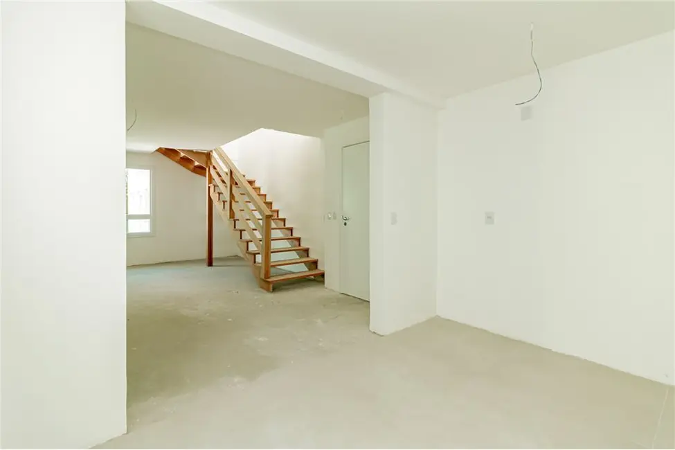 Cobertura com 3 quartos à venda, 184m2 em Menino Deus, Porto Alegre - RS - imagem 7 Foto 7 de Cobertura com 3 quartos à venda, 184m2 em Menino Deus, Porto Alegre - RS