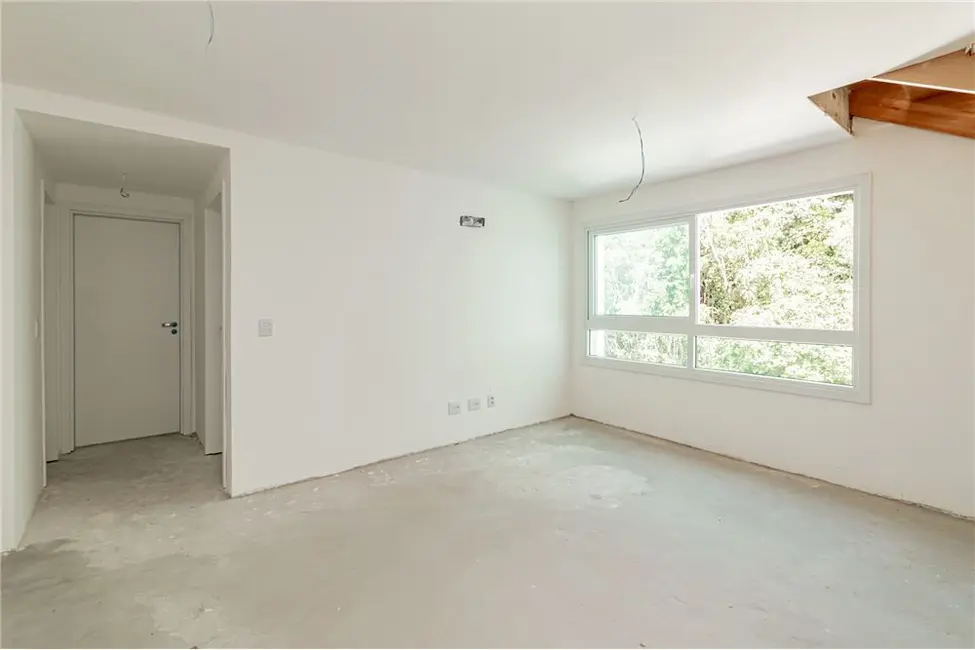 Cobertura com 3 quartos à venda, 184m2 em Menino Deus, Porto Alegre - RS - imagem 8 Foto 8 de Cobertura com 3 quartos à venda, 184m2 em Menino Deus, Porto Alegre - RS