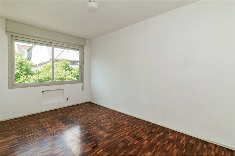 Apartamento com 2 quartos à venda, 64m2 em Petrópolis, Porto Alegre - RS - imagem 7 Foto 7 de Apartamento com 2 quartos à venda, 64m2 em Petrópolis, Porto Alegre - RS