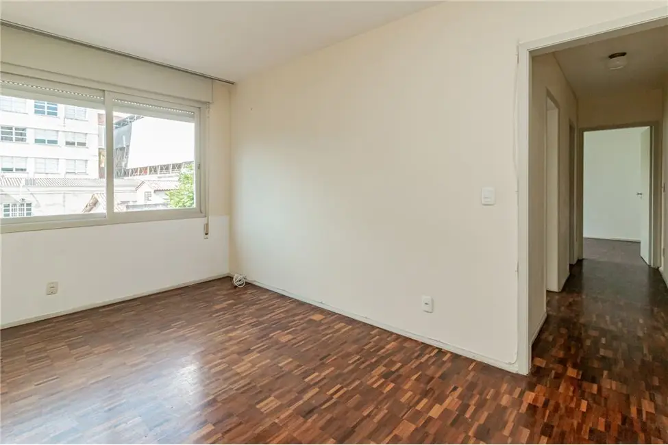 Apartamento com 2 quartos à venda, 64m2 em Petrópolis, Porto Alegre - RS - imagem 5 Foto 5 de Apartamento com 2 quartos à venda, 64m2 em Petrópolis, Porto Alegre - RS