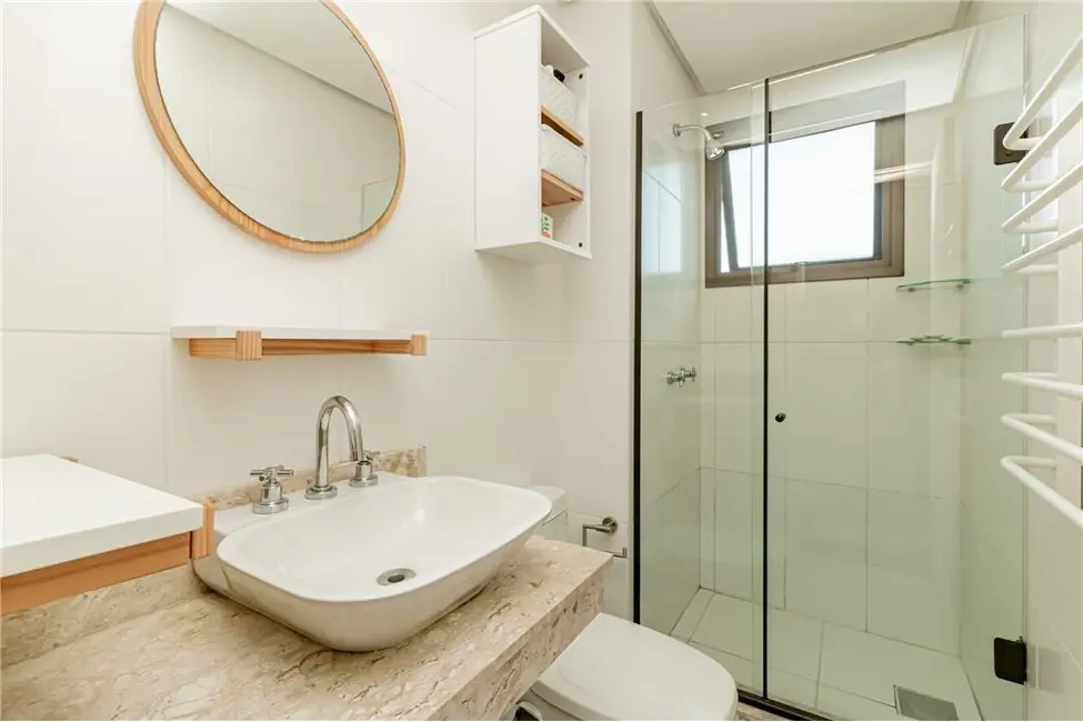 Apartamento com 3 quartos à venda, 90m2 em Menino Deus, Porto Alegre - RS - imagem 8 Foto 8 de Apartamento com 3 quartos à venda, 90m2 em Menino Deus, Porto Alegre - RS