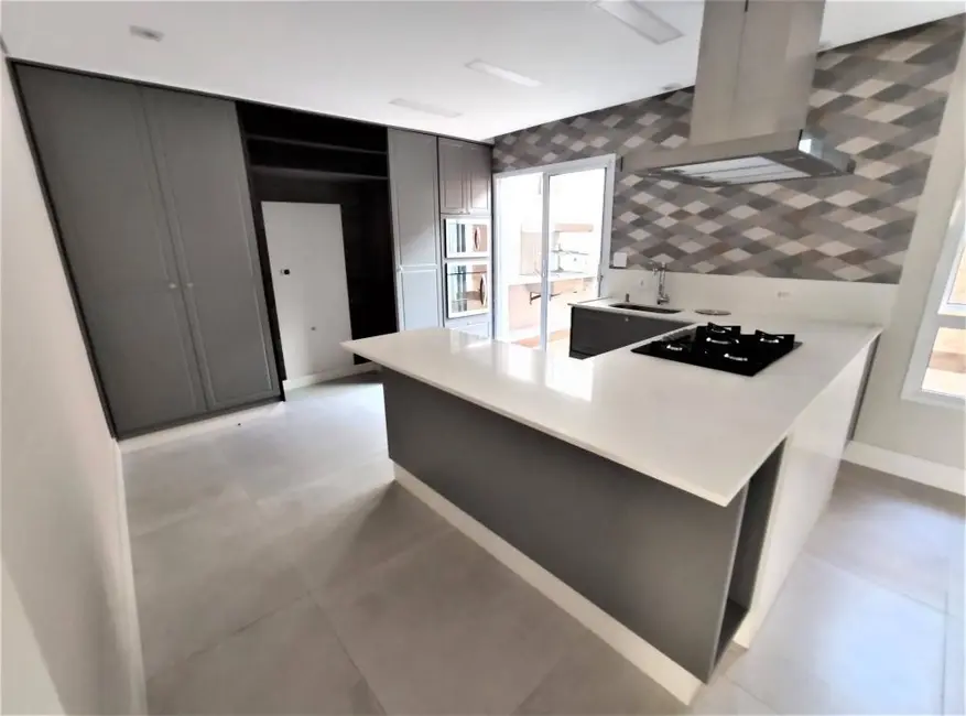 Foto 3 de Casa com 3 quartos à venda, 264m2 em Vila Lúcia, São Paulo - SP