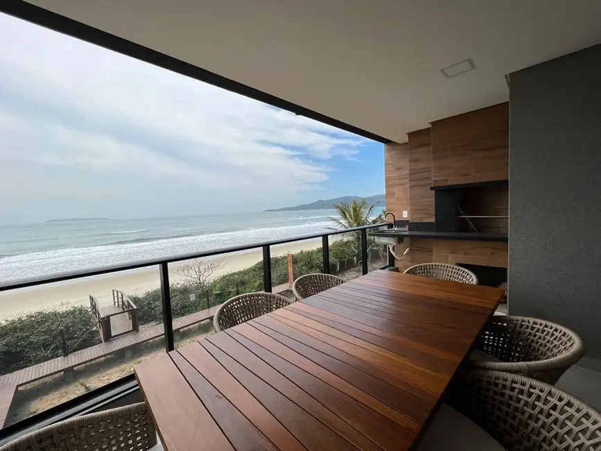 Foto 8 de Apartamento com 3 quartos à venda, 145m2 em Bombinhas - SC