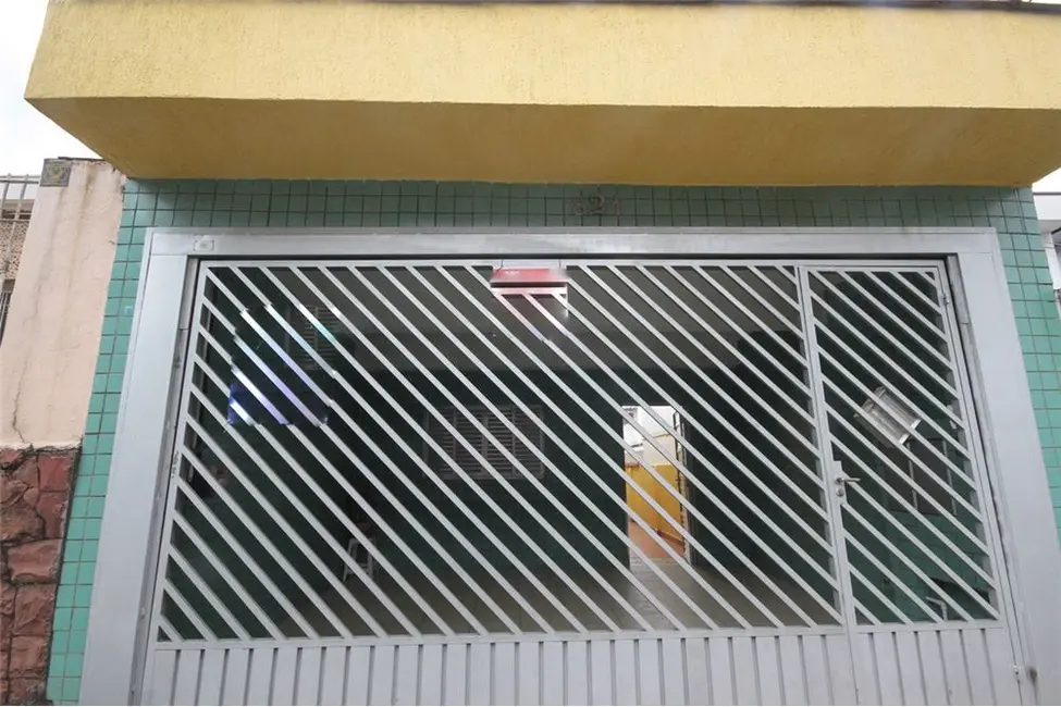 Casa com 4 quartos à venda, 200m2 em Cambuci, São Paulo - SP - imagem 2 Foto 2 de Casa com 4 quartos à venda, 200m2 em Cambuci, São Paulo - SP