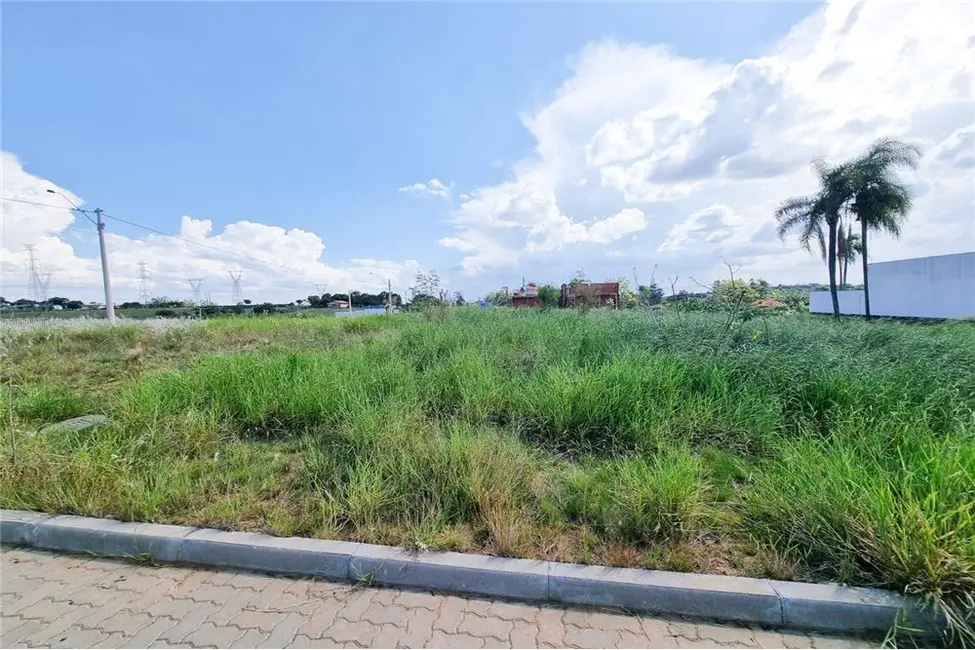 Foto 6 de Terreno / Lote à venda, 360m2 em Nova Santa Rita - RS