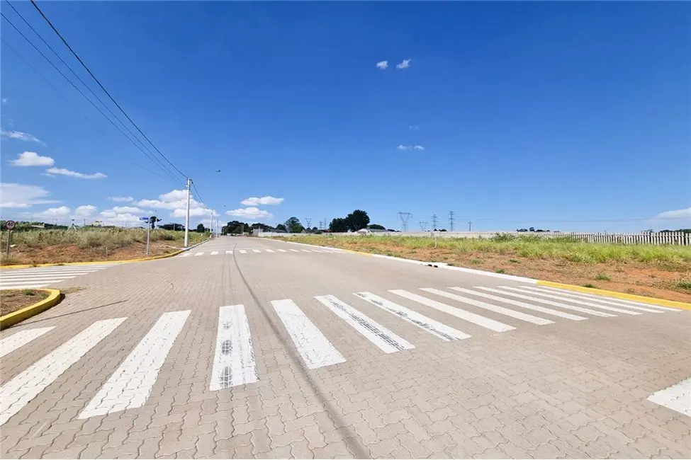 Foto 5 de Terreno / Lote à venda, 360m2 em Nova Santa Rita - RS