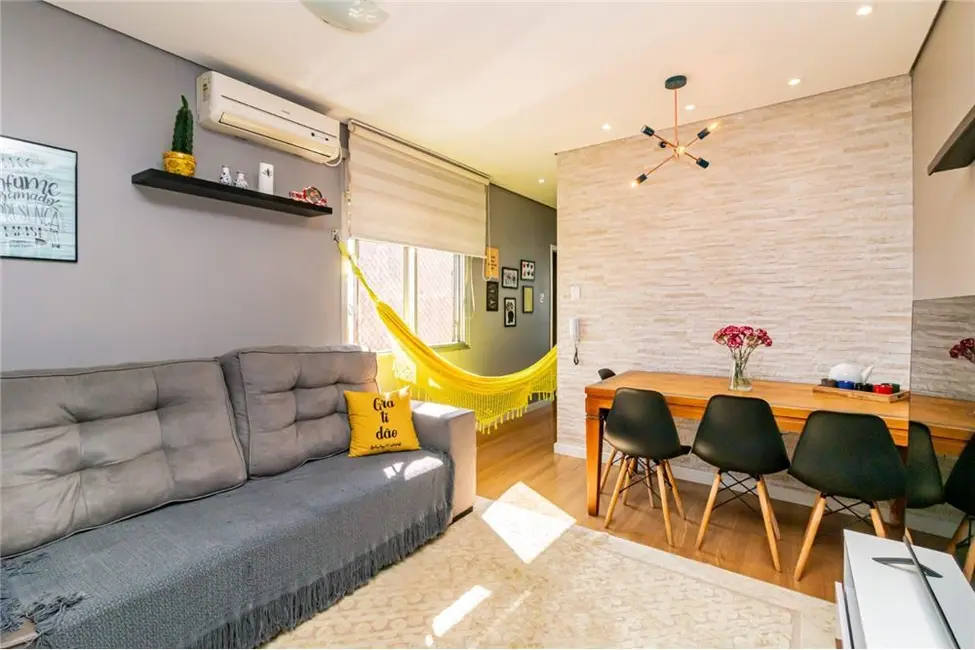 Foto 1 de Apartamento com 3 quartos à venda, 65m2 em São João, Porto Alegre - RS