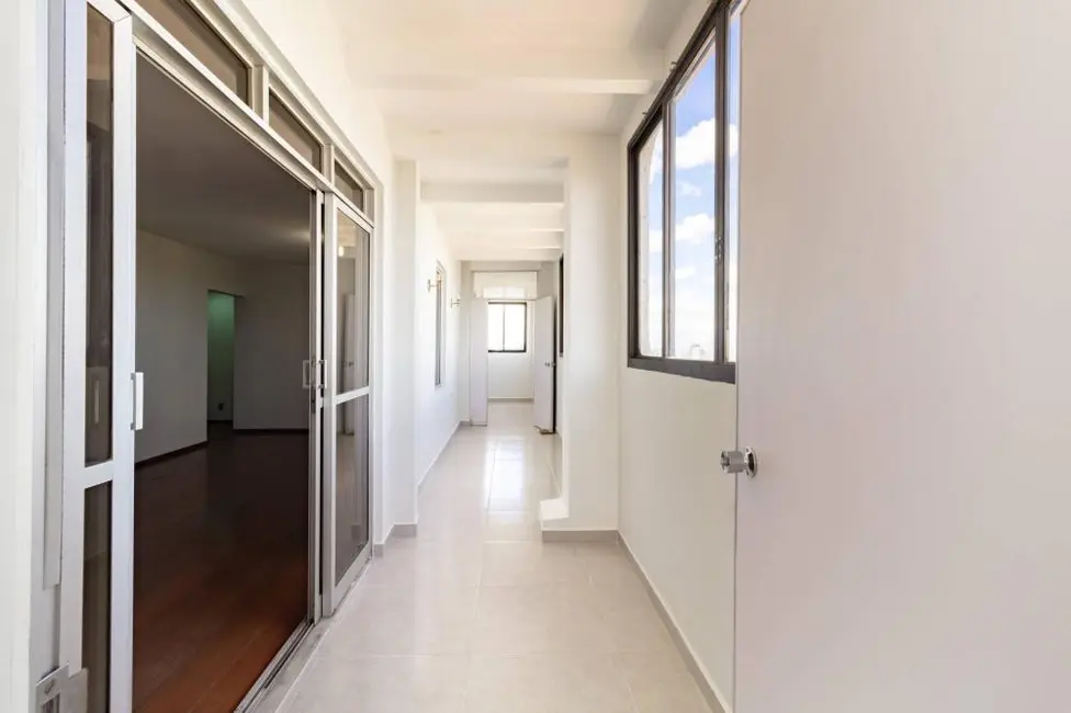 Apartamento com 2 quartos à venda, 122m2 em Planalto Paulista, São Paulo - SP - imagem 9 Foto 9 de Apartamento com 2 quartos à venda, 122m2 em Planalto Paulista, São Paulo - SP