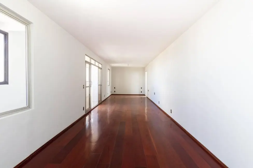 Apartamento com 2 quartos à venda, 122m2 em Planalto Paulista, São Paulo - SP - imagem 6 Foto 6 de Apartamento com 2 quartos à venda, 122m2 em Planalto Paulista, São Paulo - SP
