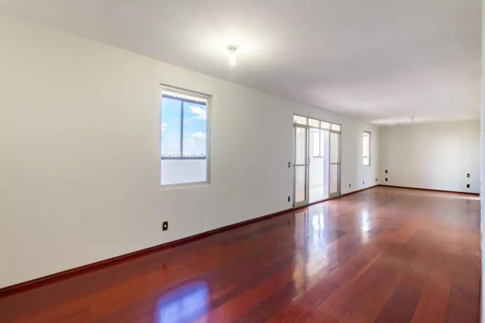 Apartamento com 2 quartos à venda, 122m2 em Planalto Paulista, São Paulo - SP - imagem 5 Foto 5 de Apartamento com 2 quartos à venda, 122m2 em Planalto Paulista, São Paulo - SP