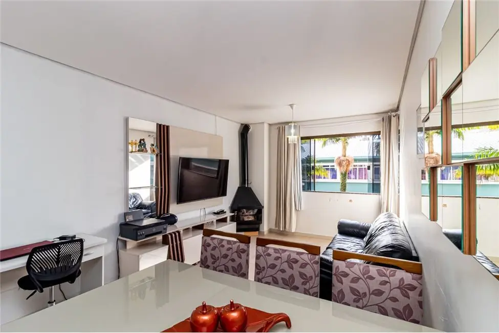 Apartamento com 2 quartos à venda, 76m2 em Centro Histórico, Porto Alegre - RS - imagem 5 Foto 5 de Apartamento com 2 quartos à venda, 76m2 em Centro Histórico, Porto Alegre - RS