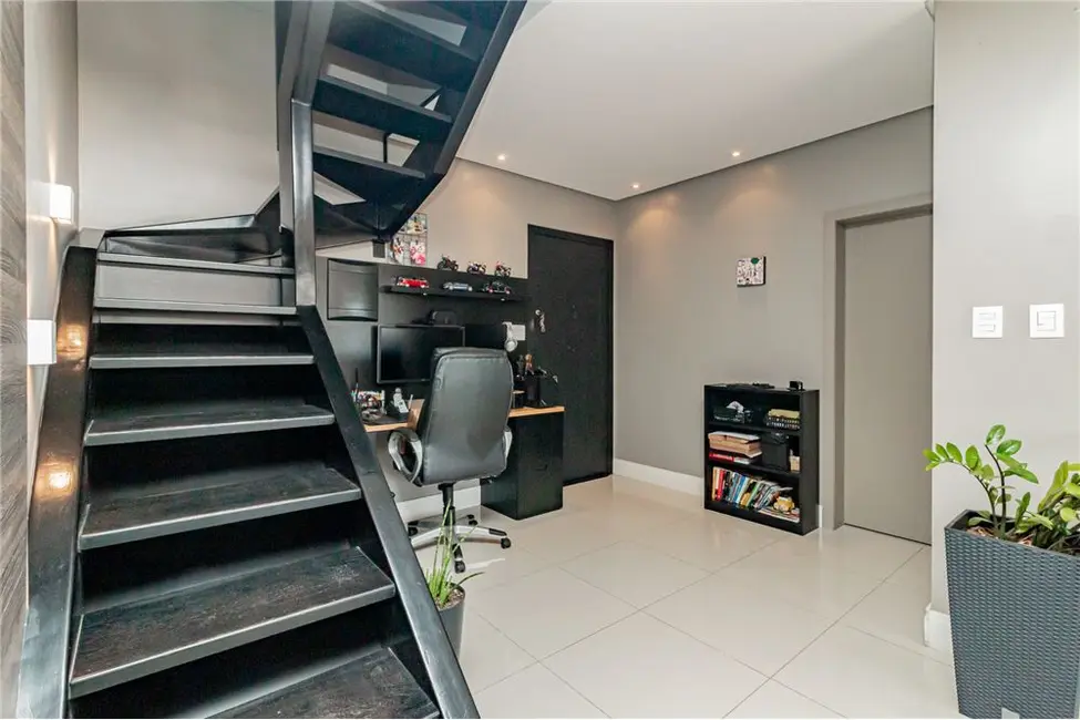 Foto 6 de Apartamento com 1 quarto à venda, 83m2 em Jardim Itu, Porto Alegre - RS