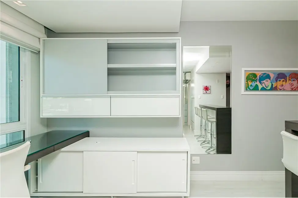 Foto 4 de Apartamento com 1 quarto à venda, 37m2 em Três Figueiras, Porto Alegre - RS