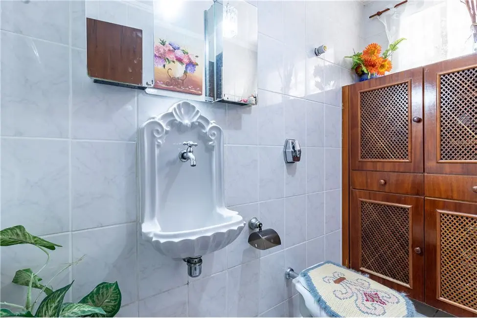 Foto 6 de Casa com 4 quartos à venda, 170m2 em Jardim Guanca, São Paulo - SP