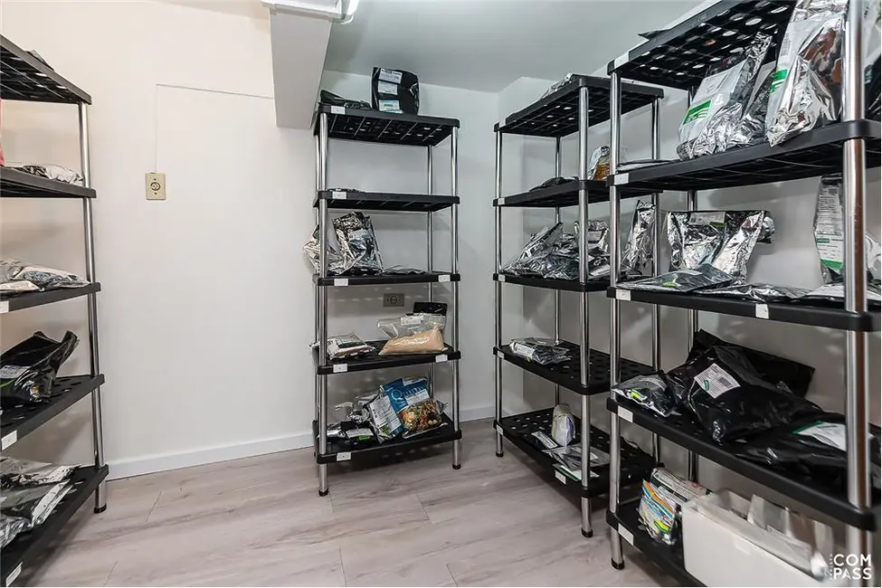 Foto 8 de Loja à venda, 43m2 em Auxiliadora, Porto Alegre - RS