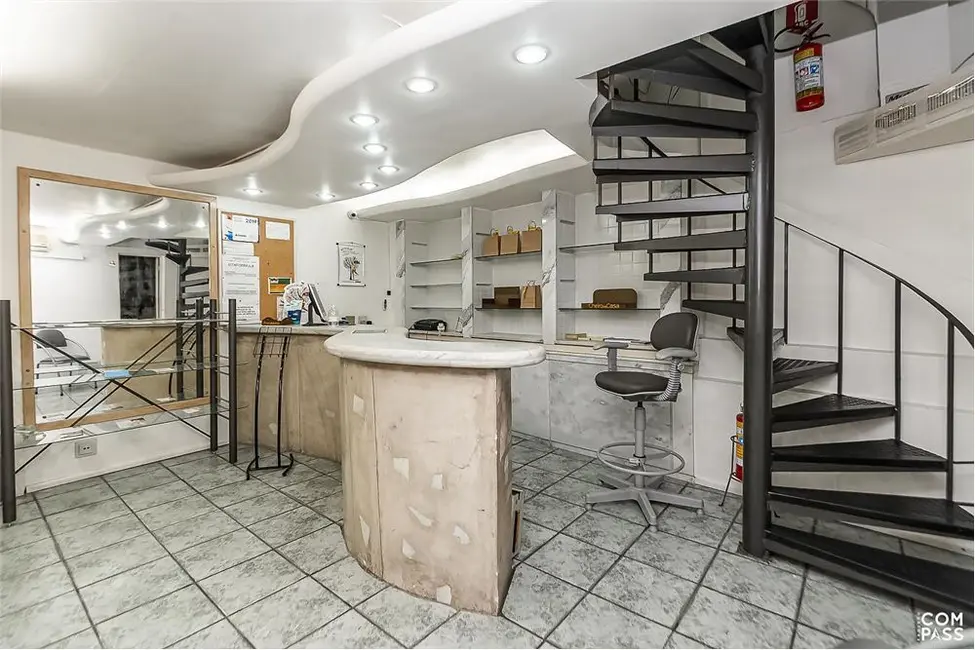 Foto 3 de Loja à venda, 43m2 em Auxiliadora, Porto Alegre - RS