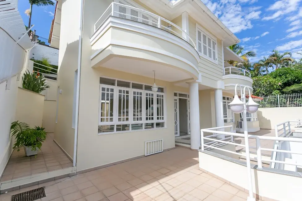 Foto 3 de Casa com 4 quartos à venda, 308m2 em Carvoeira, Florianopolis - SC