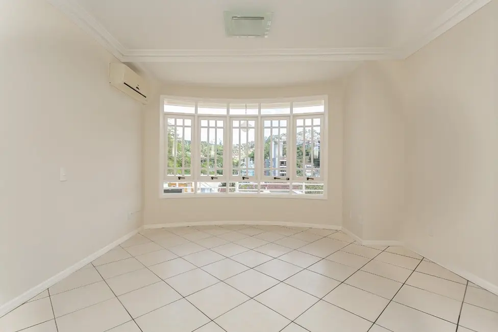 Foto 6 de Casa com 4 quartos à venda, 308m2 em Carvoeira, Florianopolis - SC