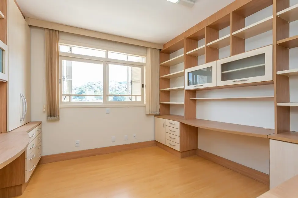 Foto 9 de Casa com 4 quartos à venda, 308m2 em Carvoeira, Florianopolis - SC