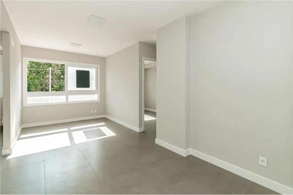 Foto 1 de Apartamento com 2 quartos à venda, 61m2 em Jardim Lindóia, Porto Alegre - RS