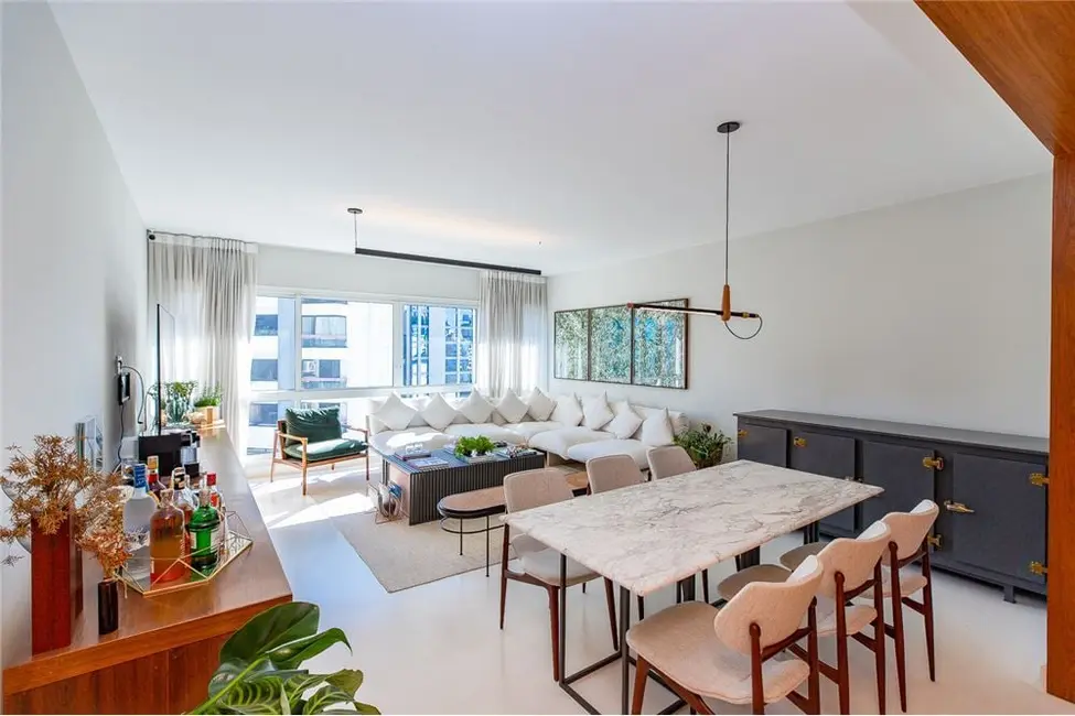 Foto 3 de Apartamento com 2 quartos à venda, 117m2 em Itaim Bibi, São Paulo - SP