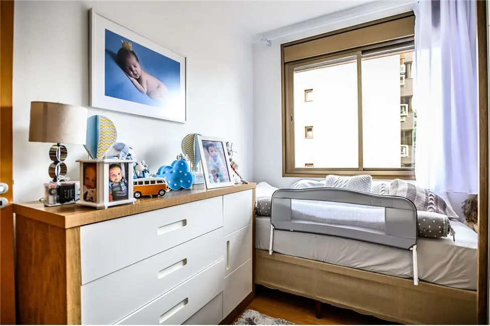 Foto 2 de Apartamento com 3 quartos à venda, 94m2 em Cristo Redentor, Porto Alegre - RS