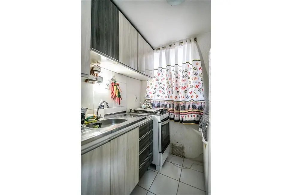 Apartamento com 2 quartos à venda, 38m2 em Jardim Leopoldina, Porto Alegre - RS - imagem 6 Foto 6 de Apartamento com 2 quartos à venda, 38m2 em Jardim Leopoldina, Porto Alegre - RS